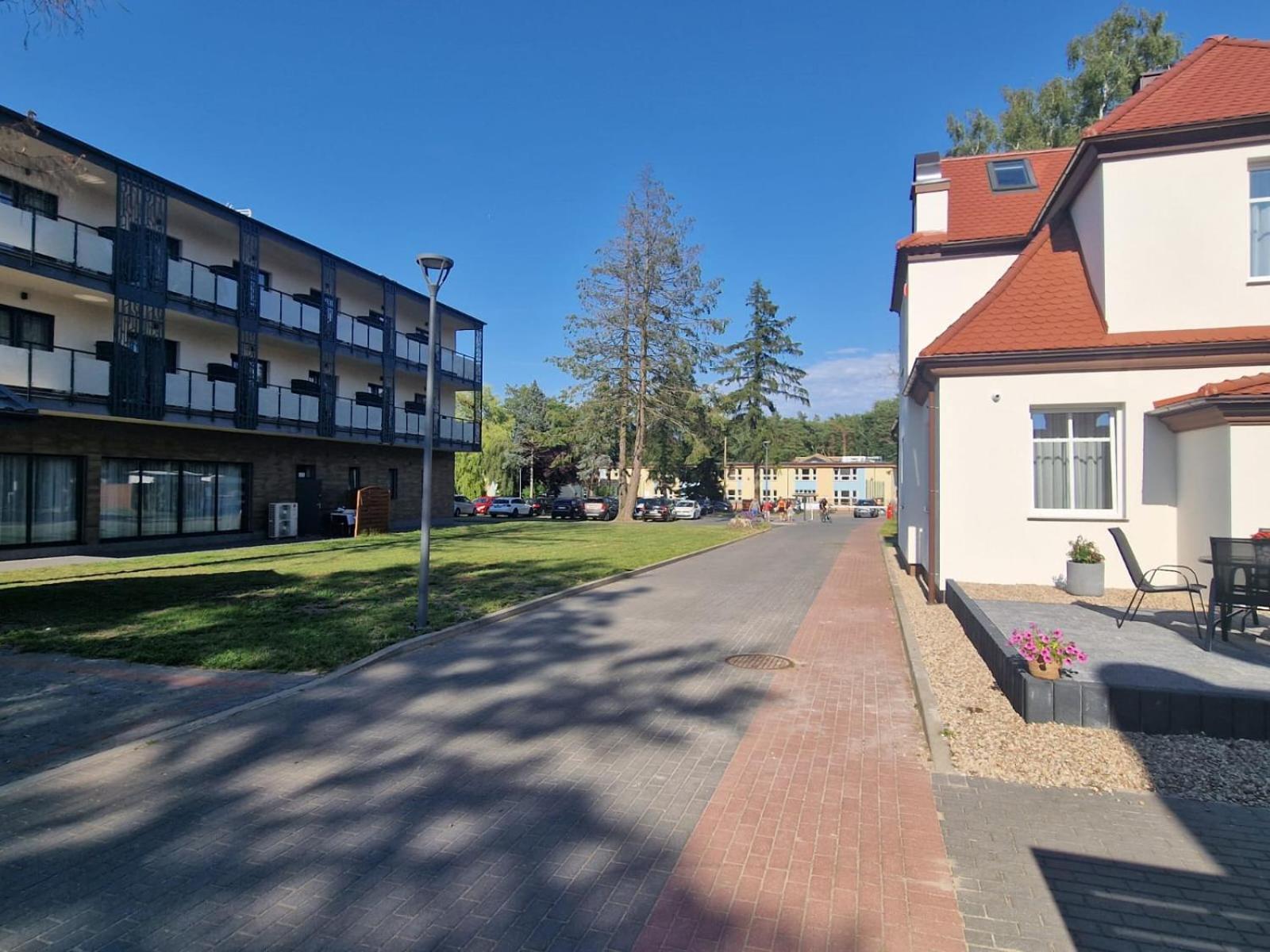 Osrodek Promenada- Domki Jastrzębia Góra Extérieur photo